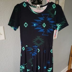 Lularoe Amelia